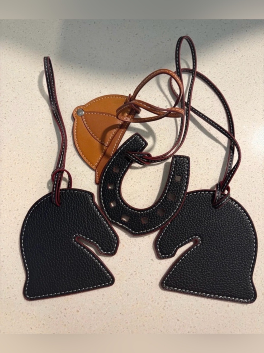 Leather Key & Card Holder Set with Equestrian Motifs - Black & Tan